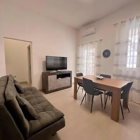 Casa Angela - Enjoy & Όλμπια